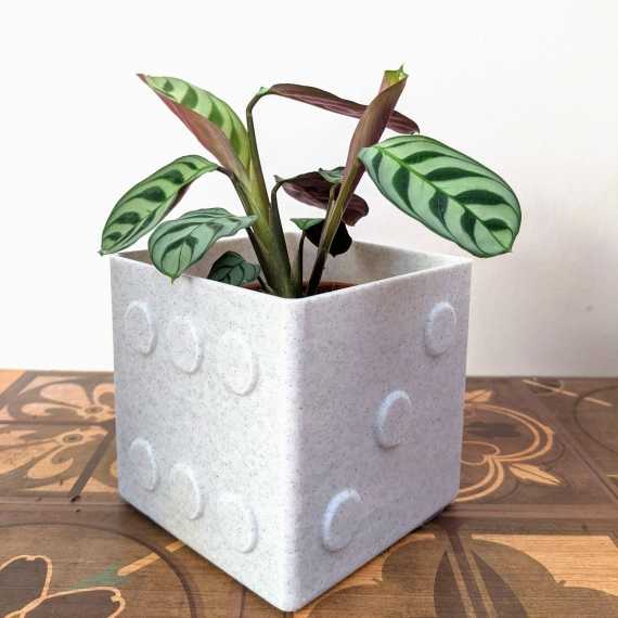 Übertopf Würfel sur cache-pot.fr