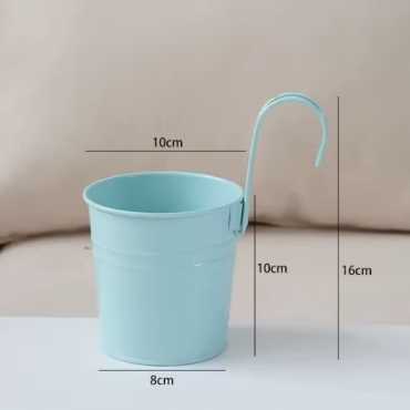 Kleiner hängender Blumentopf sur cache-pot.fr