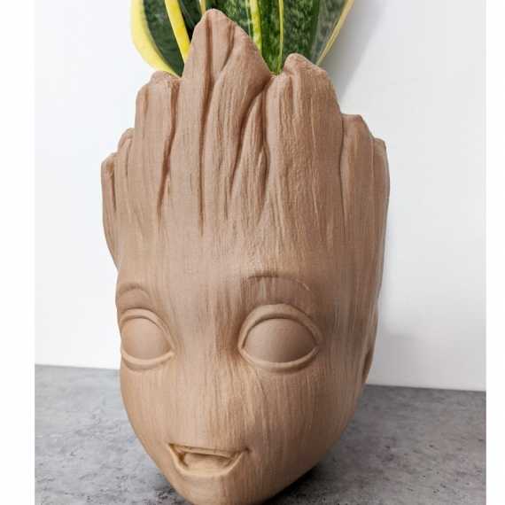 Groot Plant Pot Cover sur cache-pot.fr