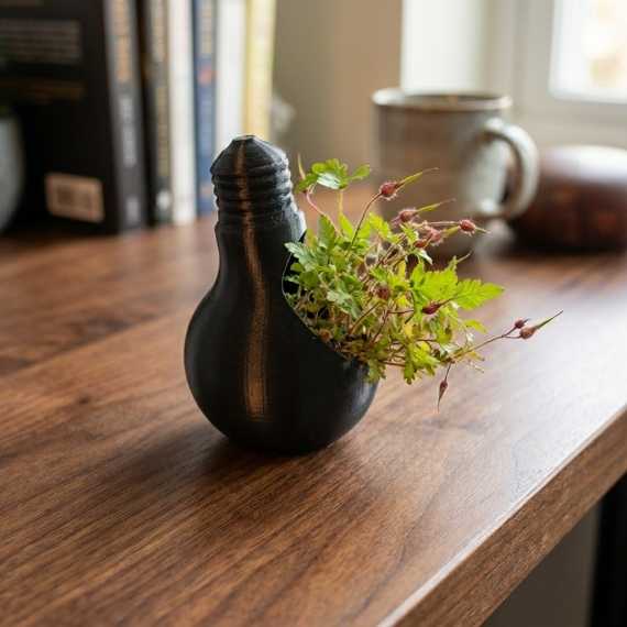 Eureka Plant Pot Cover sur cache-pot.fr